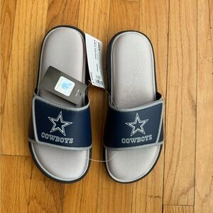 Dallas Cowboys NFL Men's Foam Slide On Sandal FOCO Size Small 7-8 NFL Licensed